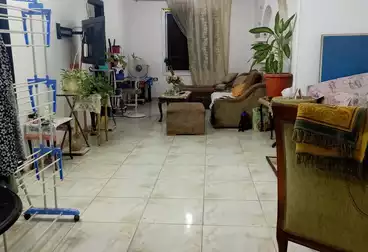Apartments For sale - 3 rooms - floor 5