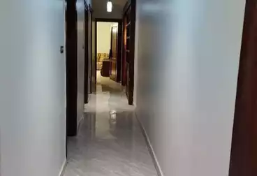 Apartments For sale - 3 rooms - floor 4