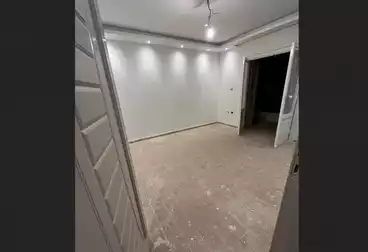 Furnished Apartment For sale - 3 rooms - floor 2