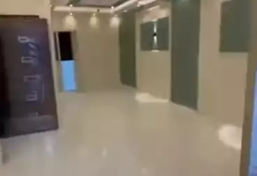 undefined undefined - 2 rooms - floor 2