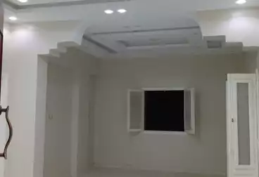 Apartments For sale - 2 rooms - floor 1