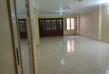 Apartments For sale - 3 rooms - floor 4