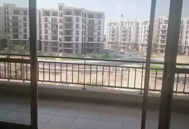 Apartments For rent - 3 rooms - floor 4