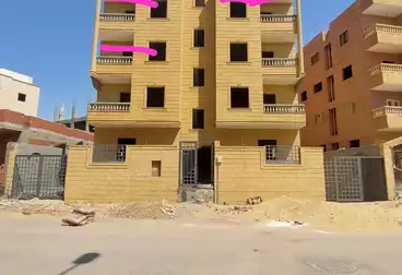 Apartments For sale - 3 rooms - floor 1