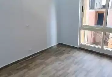 Apartments For sale - 2 rooms - floor 1