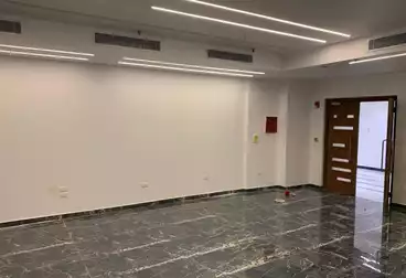 مساحة مكتبية للإيجار - بالدور 1