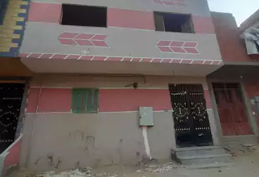 منزل / بيت للبيع - 2 غرف