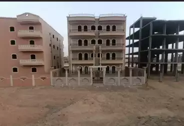 منزل / بيت للبيع - 12 غرف