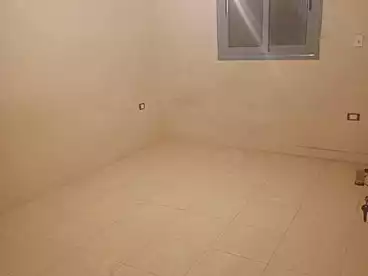 شقق للبيع - 2 غرف - بالدور 3