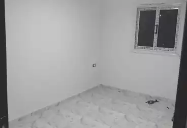 Apartments For sale - 3 rooms - floor 1
