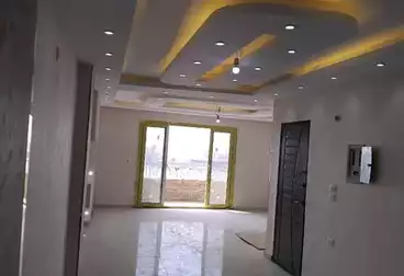 Apartments For sale - 3 rooms - floor 1
