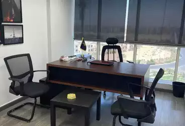 مكاتب للإيجار - 3 غرف - بالدور 2
