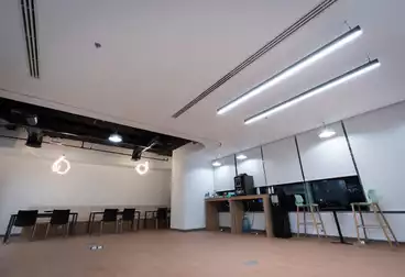 Administrative For rent - 5 rooms - floor 2