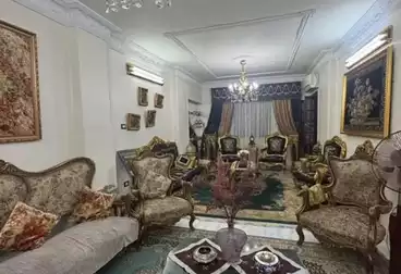 Apartments For sale - 3 rooms - floor 8