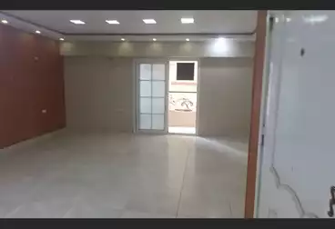 عقارات للإيجار - 3 غرف - بالدور 5