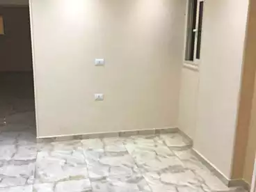 عقارات للبيع - 2 غرف - بالدور 1