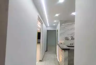 شقق للبيع - 3 غرف - بالدور 8