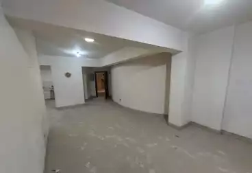 Administrative For rent - 5 rooms - floor 1