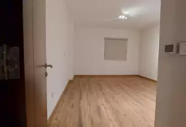 undefined undefined - 2 rooms - floor 2