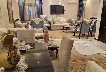 Apartments For sale - 4 rooms - floor 8
