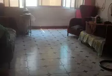 شقق للبيع - 3 غرف - بالدور 1