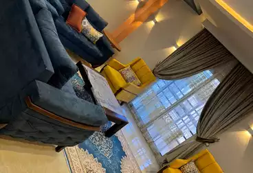 Apartments For rent - 3 rooms - floor 4