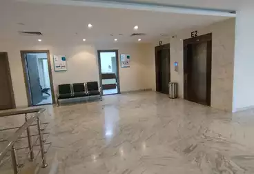 Clinics For sale - 3 rooms - floor 1