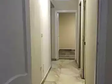 Apartments For sale - 2 rooms - floor 8