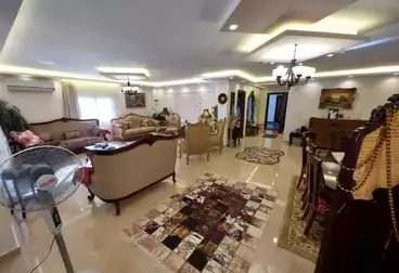 Apartments For sale - 4 rooms - floor 3