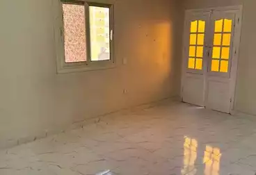 شقق للإيجار - 3 غرف - بالدور 8