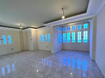 Apartments For sale - 3 rooms - floor 5