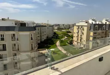 Apartments For rent - 3 rooms - floor 3