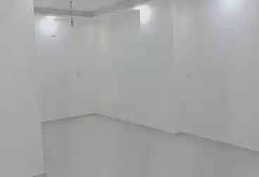 محلات للإيجار - بالدور 1