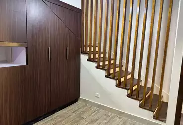 undefined undefined - 4 rooms - floor 2