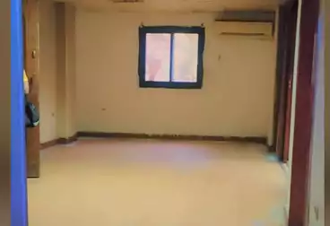 Apartments For sale - 3 rooms - floor 1