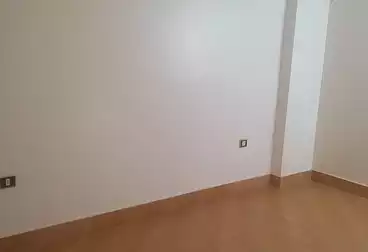 Apartments For sale - 3 rooms - floor 4