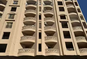 عقارات للبيع - 2 غرف - بالدور 7