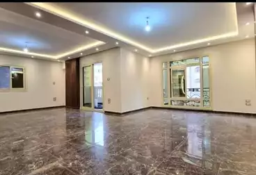 Apartments For rent - 3 rooms - floor 3