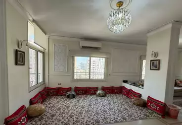 شقق مفروشة للبيع - 3 غرف - بالدور 8