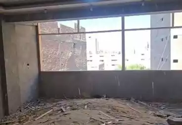 Apartments For sale - 3 rooms - floor 4