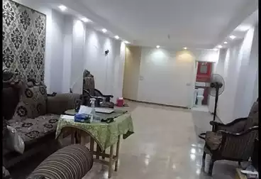 شقق للبيع - 3 غرف - بالدور 10