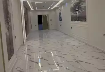 Apartments For sale - 3 rooms - floor 1