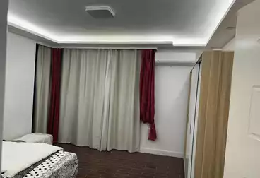 Apartments For sale - 2 rooms - floor 4