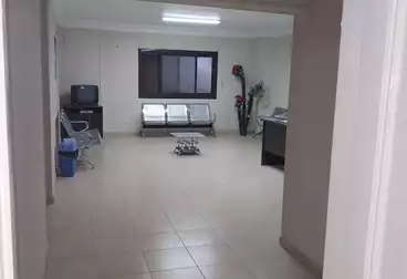 Apartments For sale - 2 rooms - floor 4