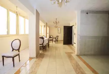 عقارات للبيع - 3 غرف - بالدور 7