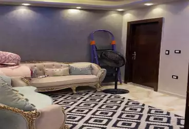شقق للبيع - 3 غرف - بالدور 0