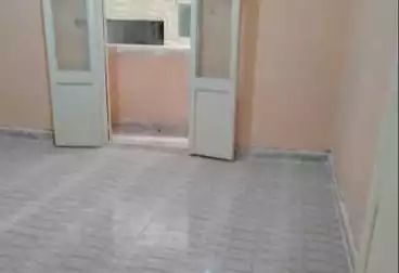 Apartments For sale - 2 rooms - floor 1