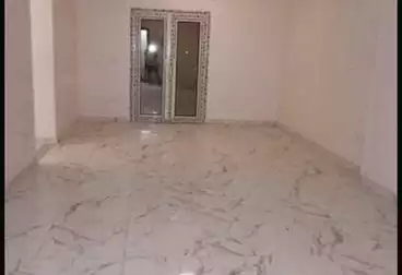 Apartments For sale - 3 rooms - floor 1