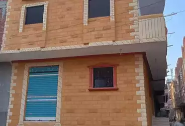 House / Home For sale - 3 rooms
