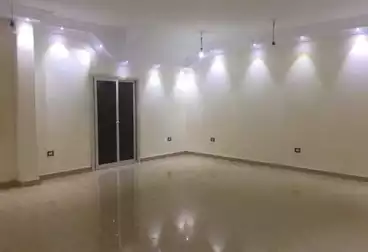 Apartments For sale - 2 rooms - floor 4